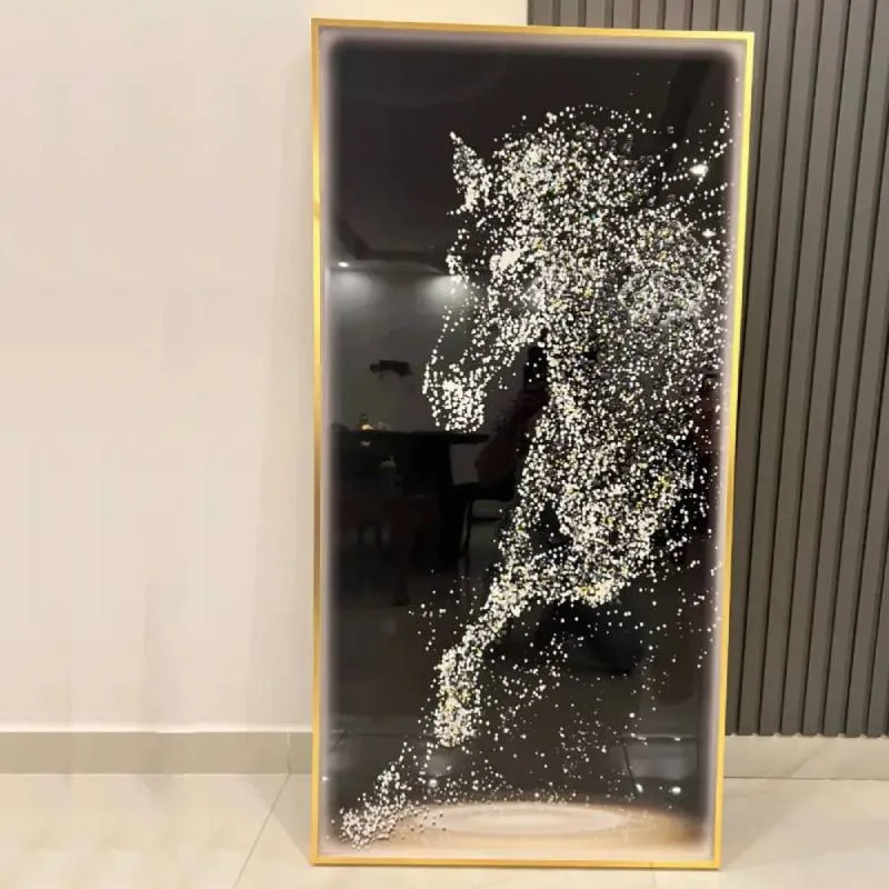 برواز الحصان المضيء (3)