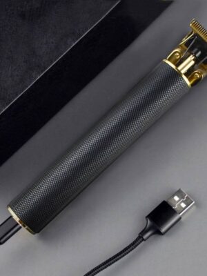 ماكنة الحلاقة الاحترافية