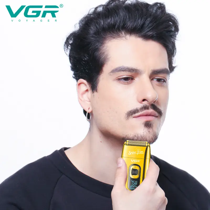 ماكينة حلاقة V-332